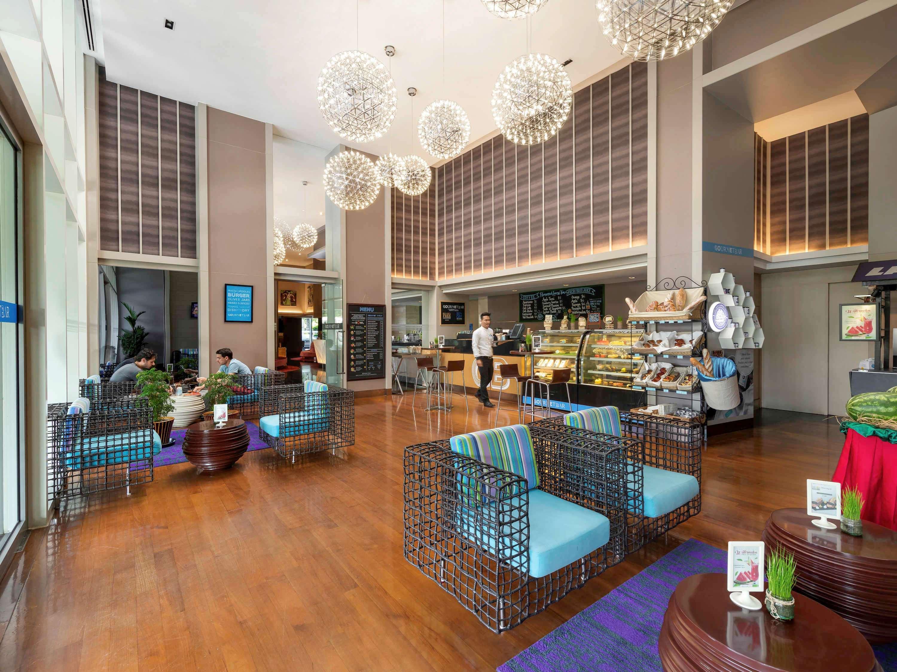 Novotel Max 5*