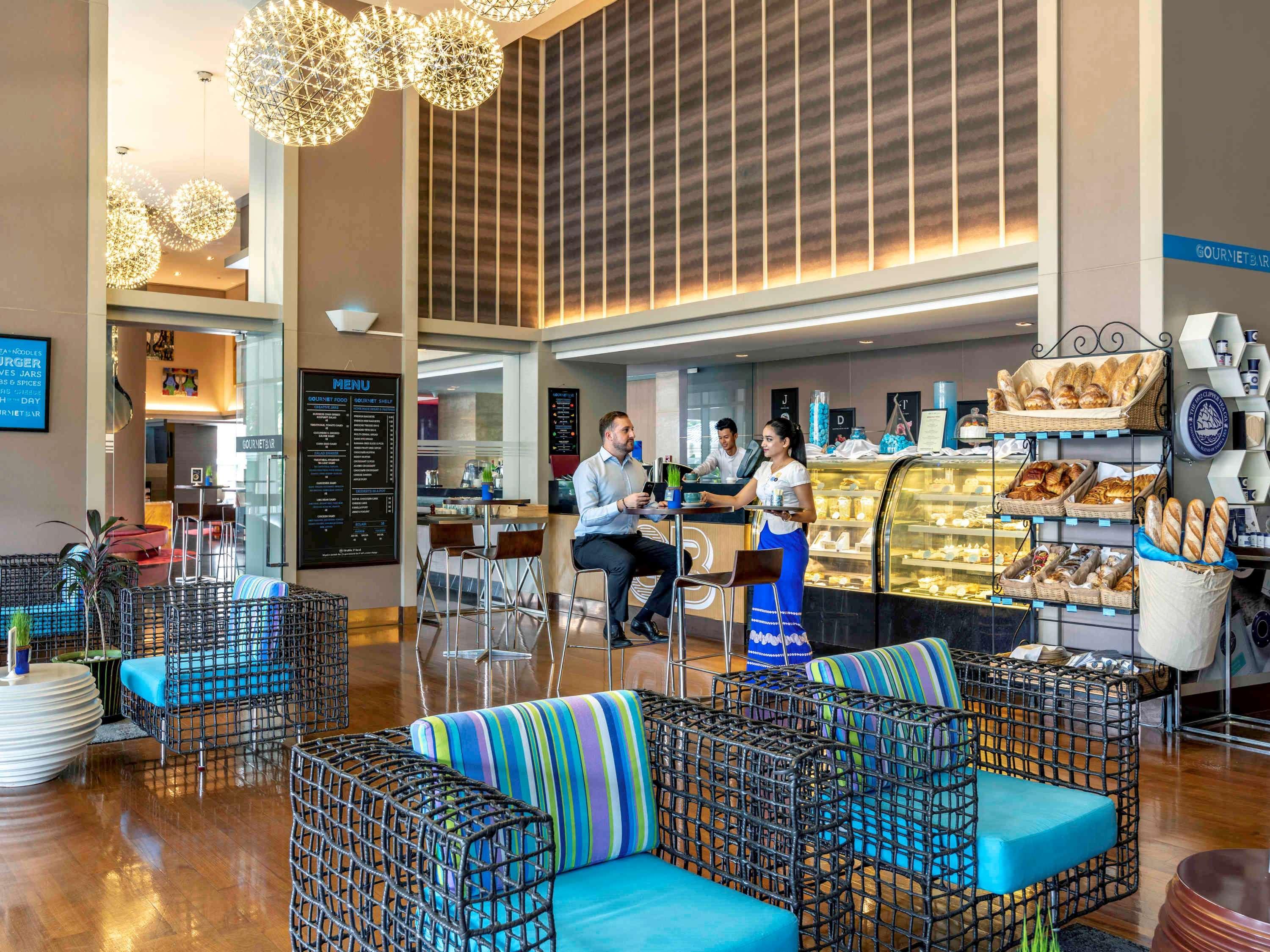Novotel Max Hotel 5*