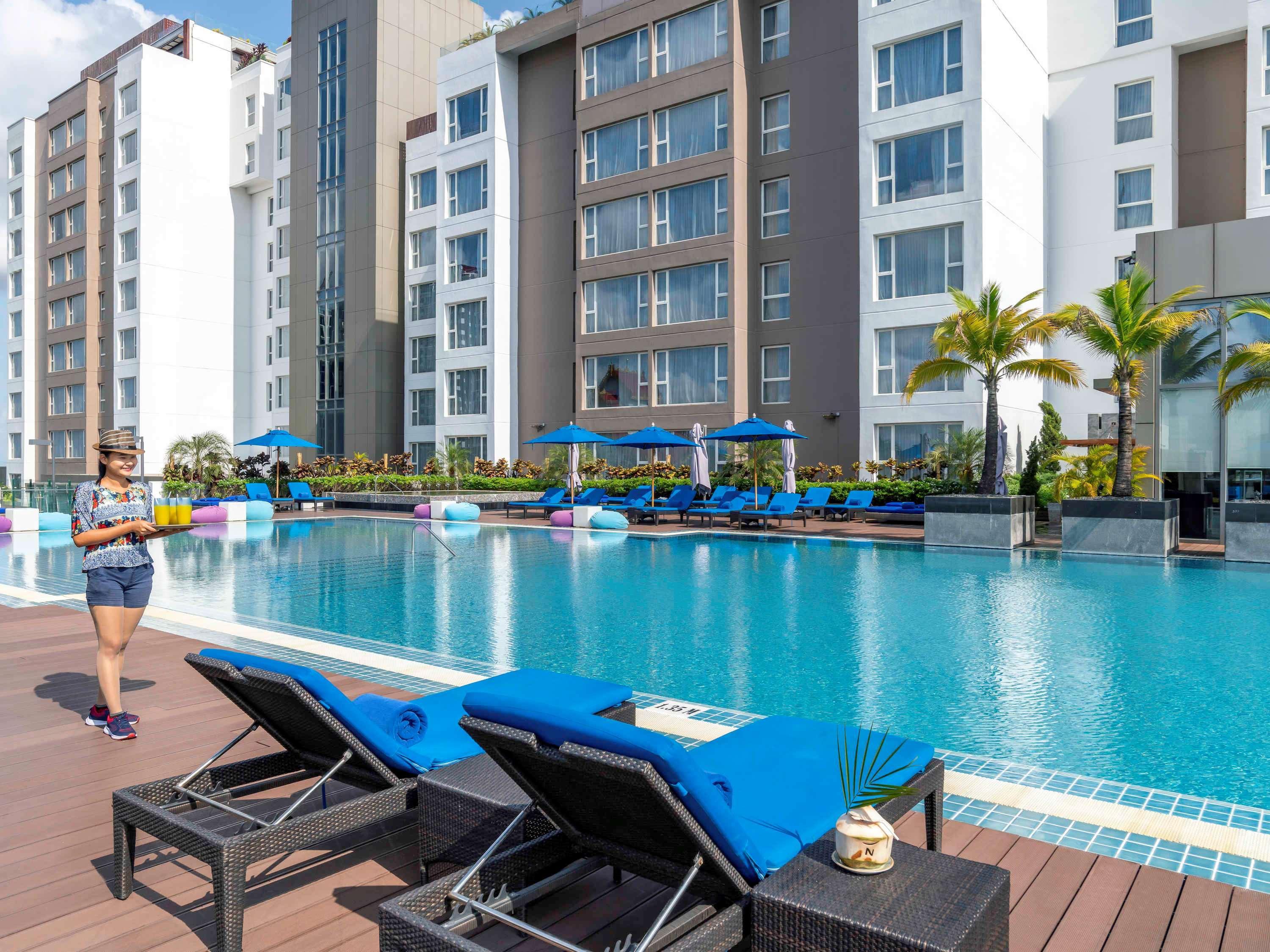 Novotel Max 5* Yangon