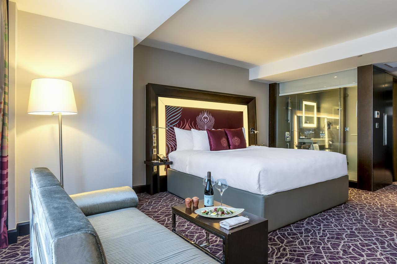 Novotel Max Yangon