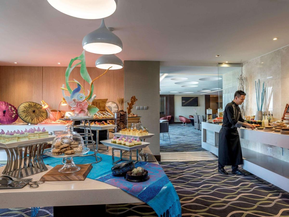 Hotel Novotel Max 5*